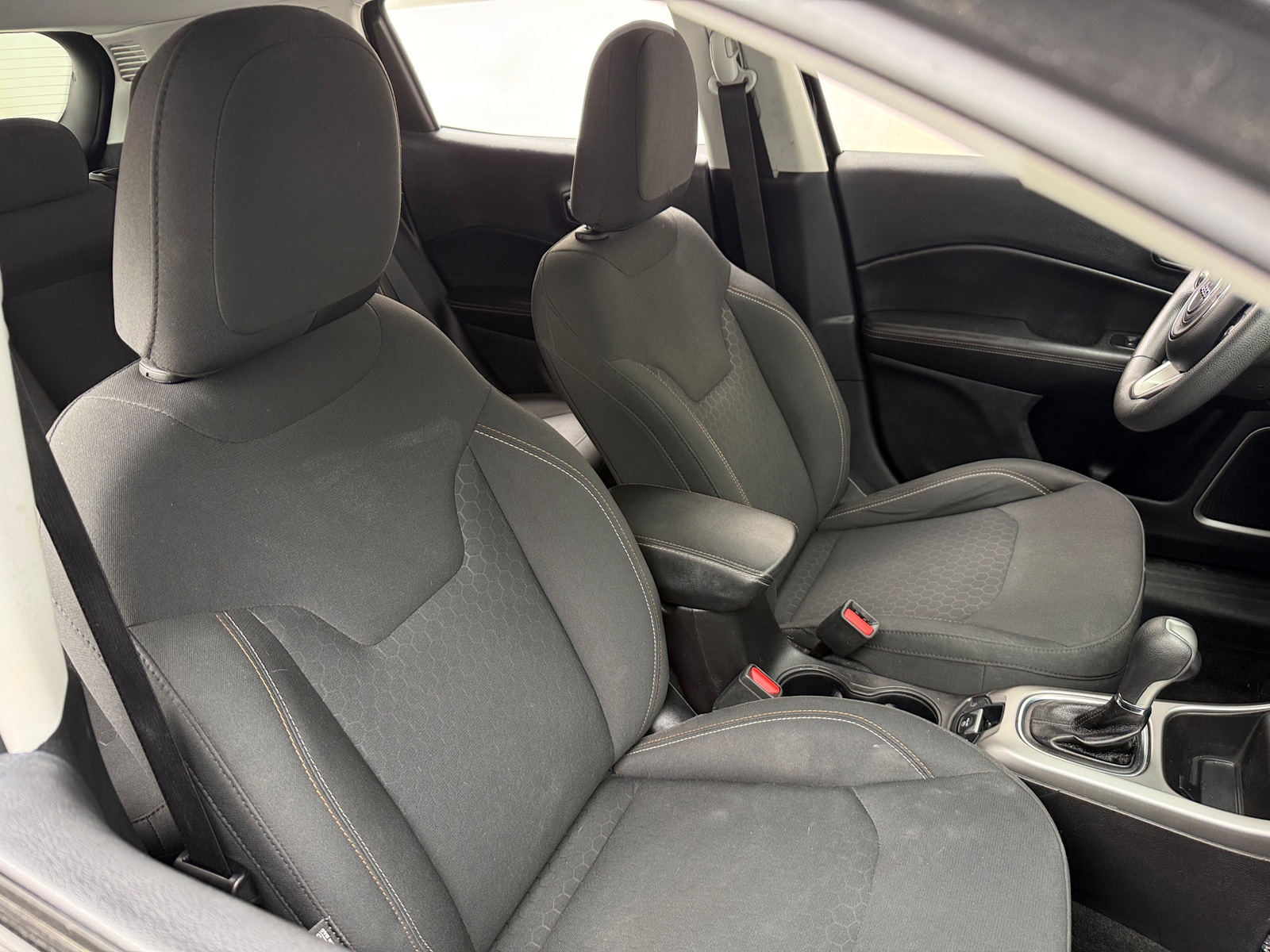 Thumbnail: 2019 Jeep Compass - 2