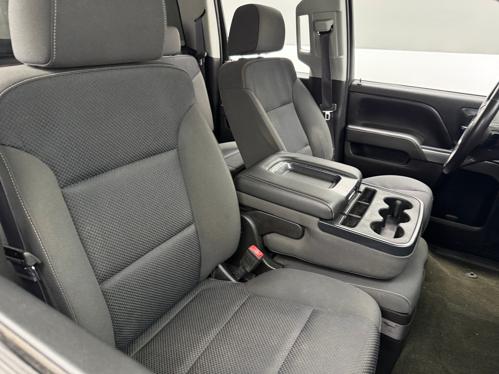 Thumbnail: 2017 Chevrolet Silverado 1500 - 2