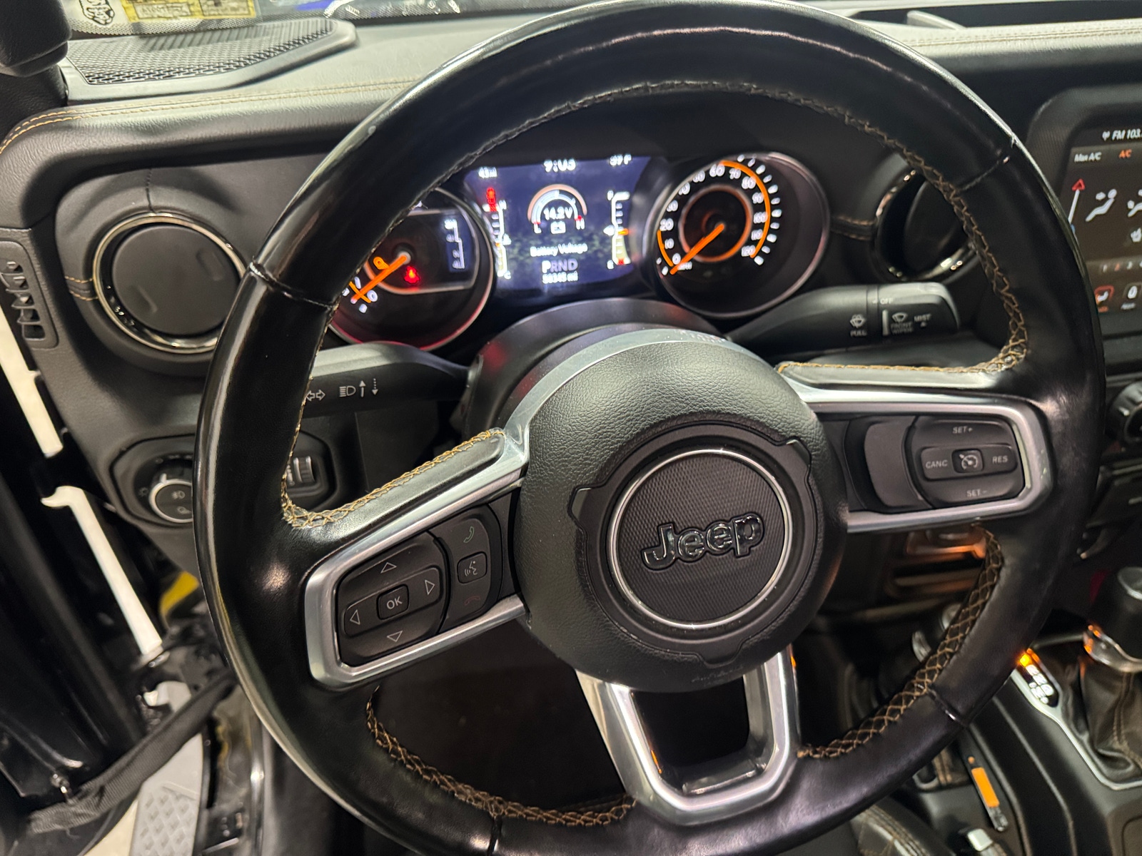 Thumbnail: 2022 Jeep Gladiator - 4