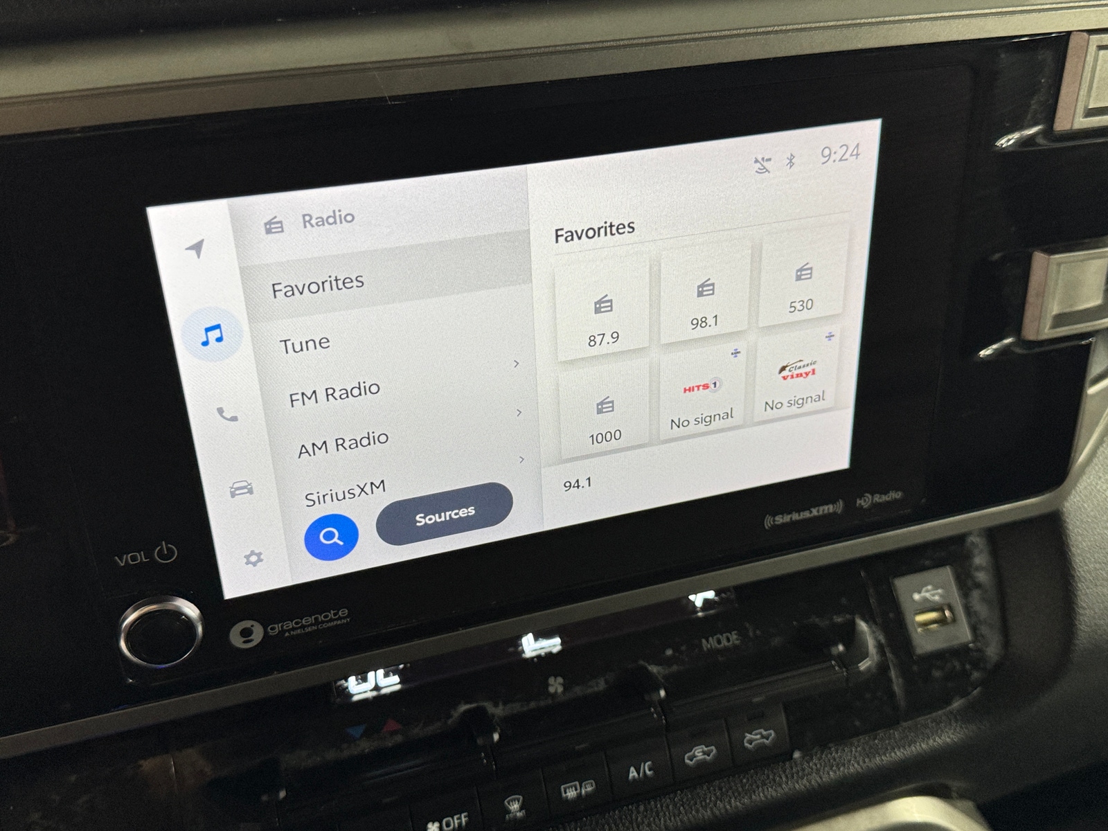 Thumbnail: 2022 Toyota Tundra - 4