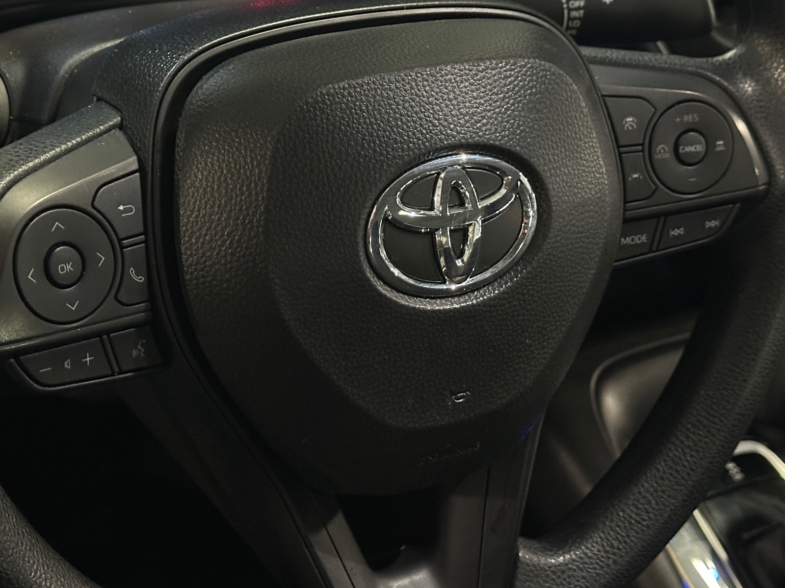 Thumbnail: 2025 Toyota Corolla - 5