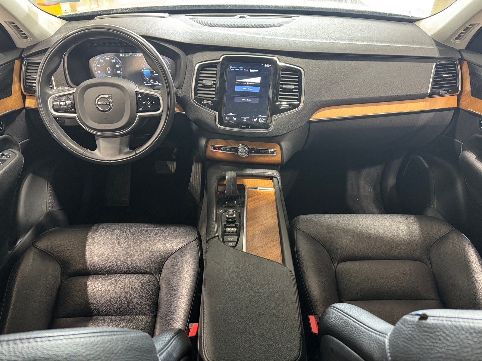 Thumbnail: 2021 Volvo XC90 - 2