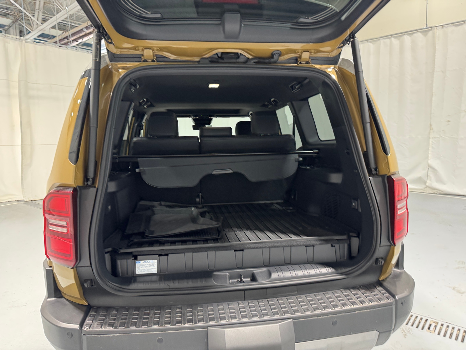 Thumbnail: 2025 Toyota Land Cruiser - 6