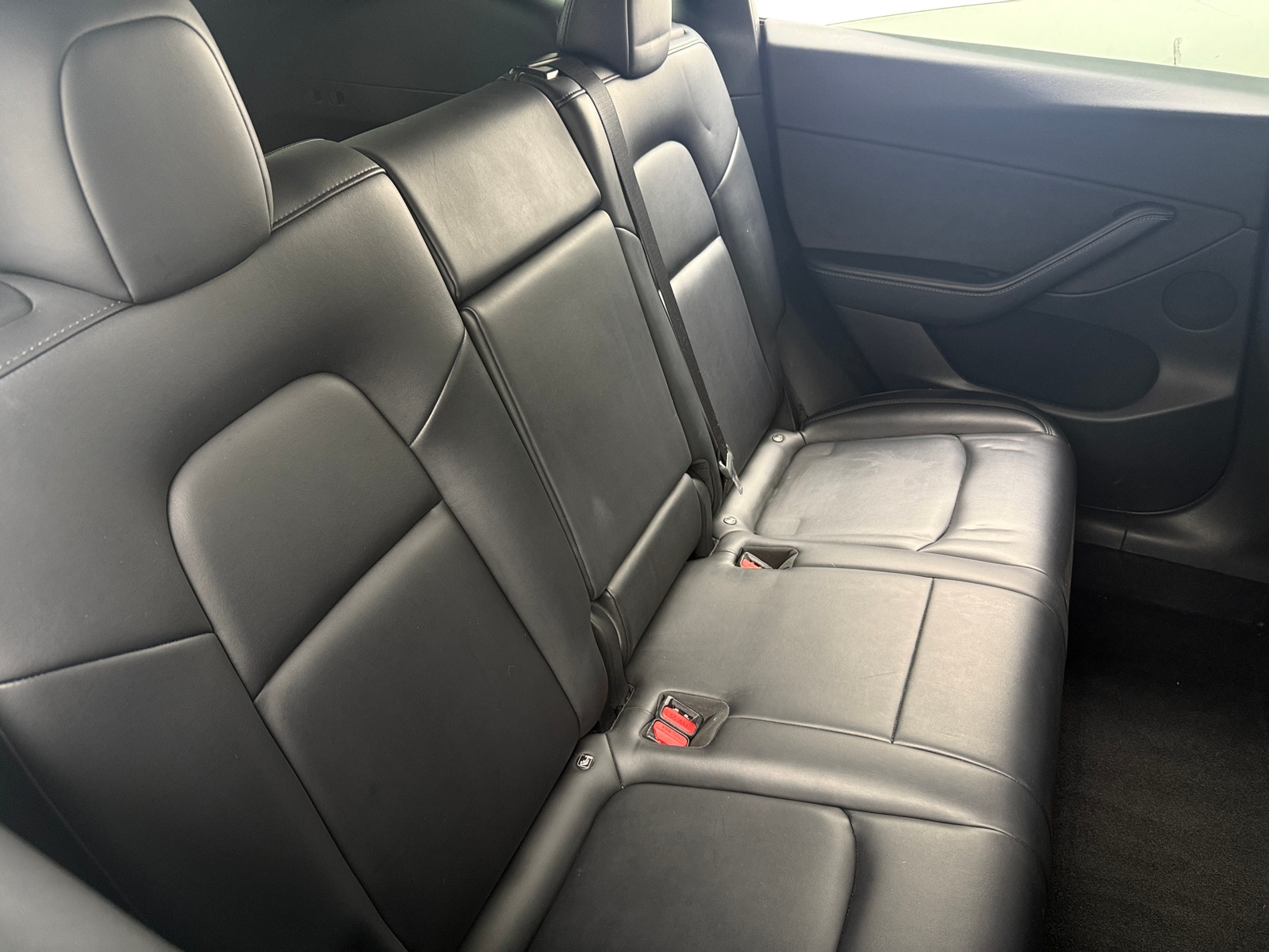 Thumbnail: 2021 Tesla Model Y - 4