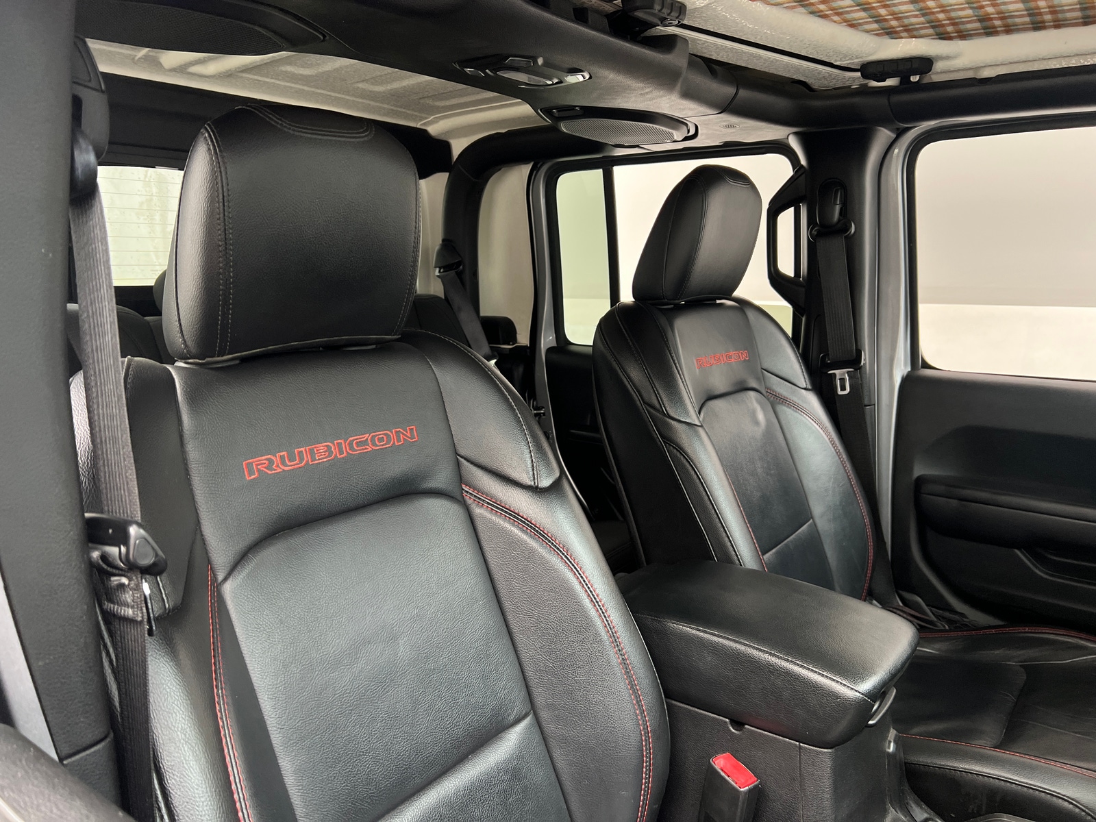 Thumbnail: 2020 Jeep Gladiator - 2