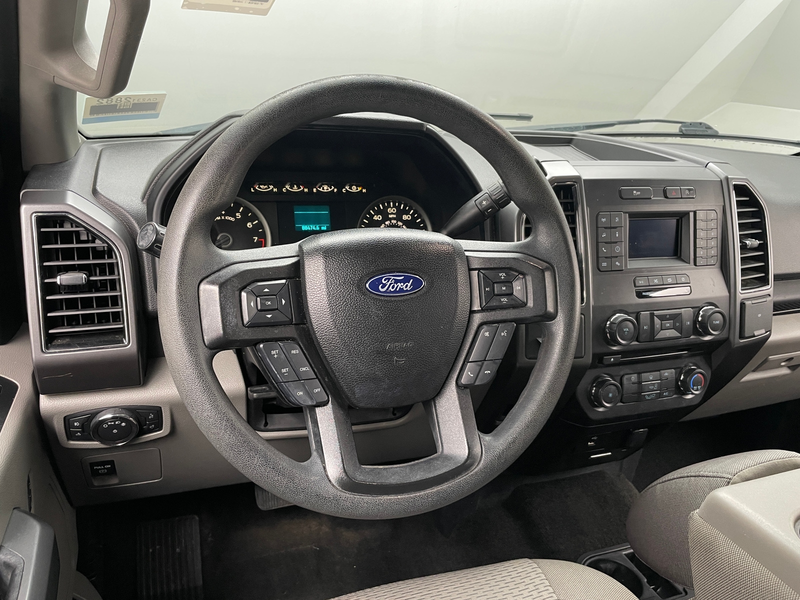 Thumbnail: 2018 Ford Econoline - 5