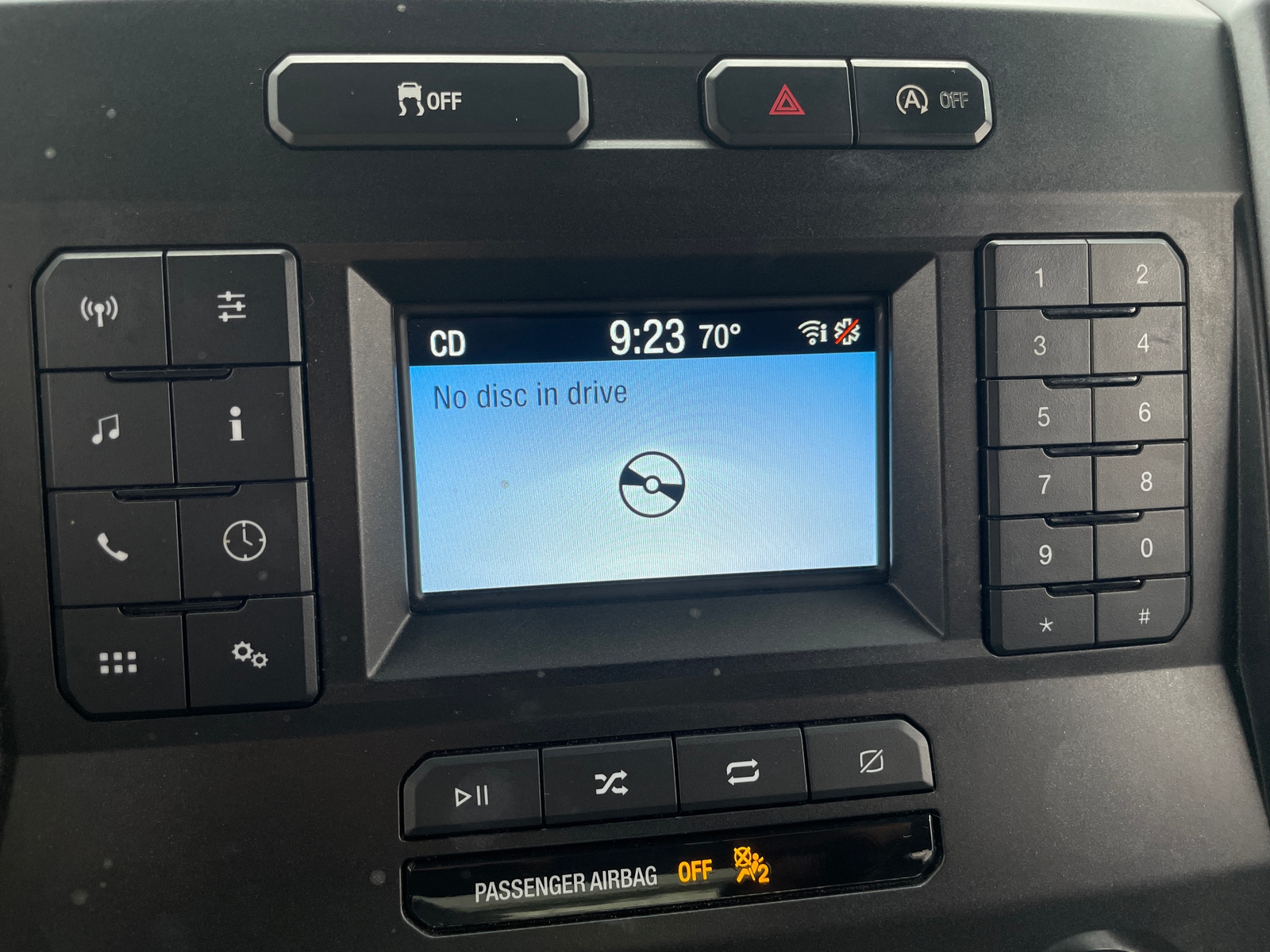 Thumbnail: 2018 Ford Econoline - 4