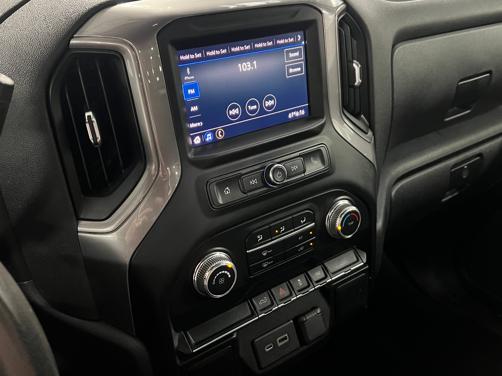 Thumbnail: 2021 GMC Sierra 1500 - 4