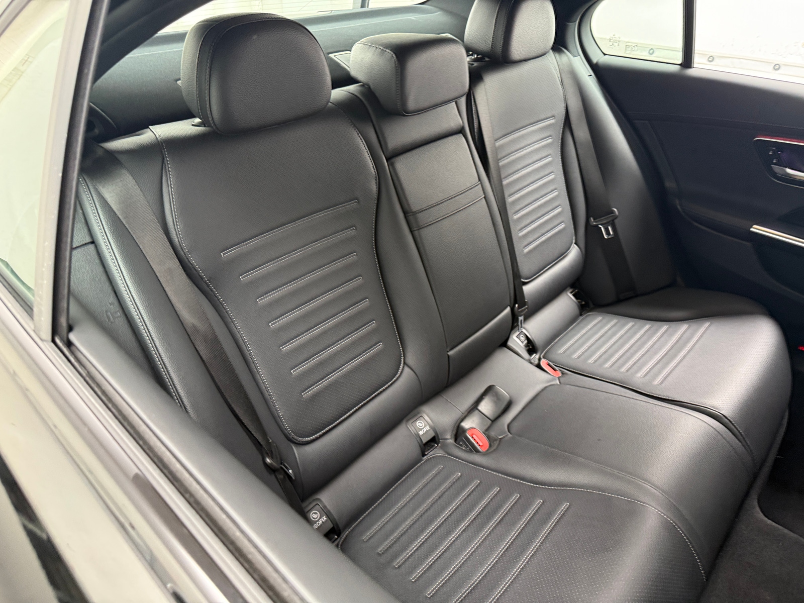 Thumbnail: 2023 Mercedes-Benz C-Class - 5