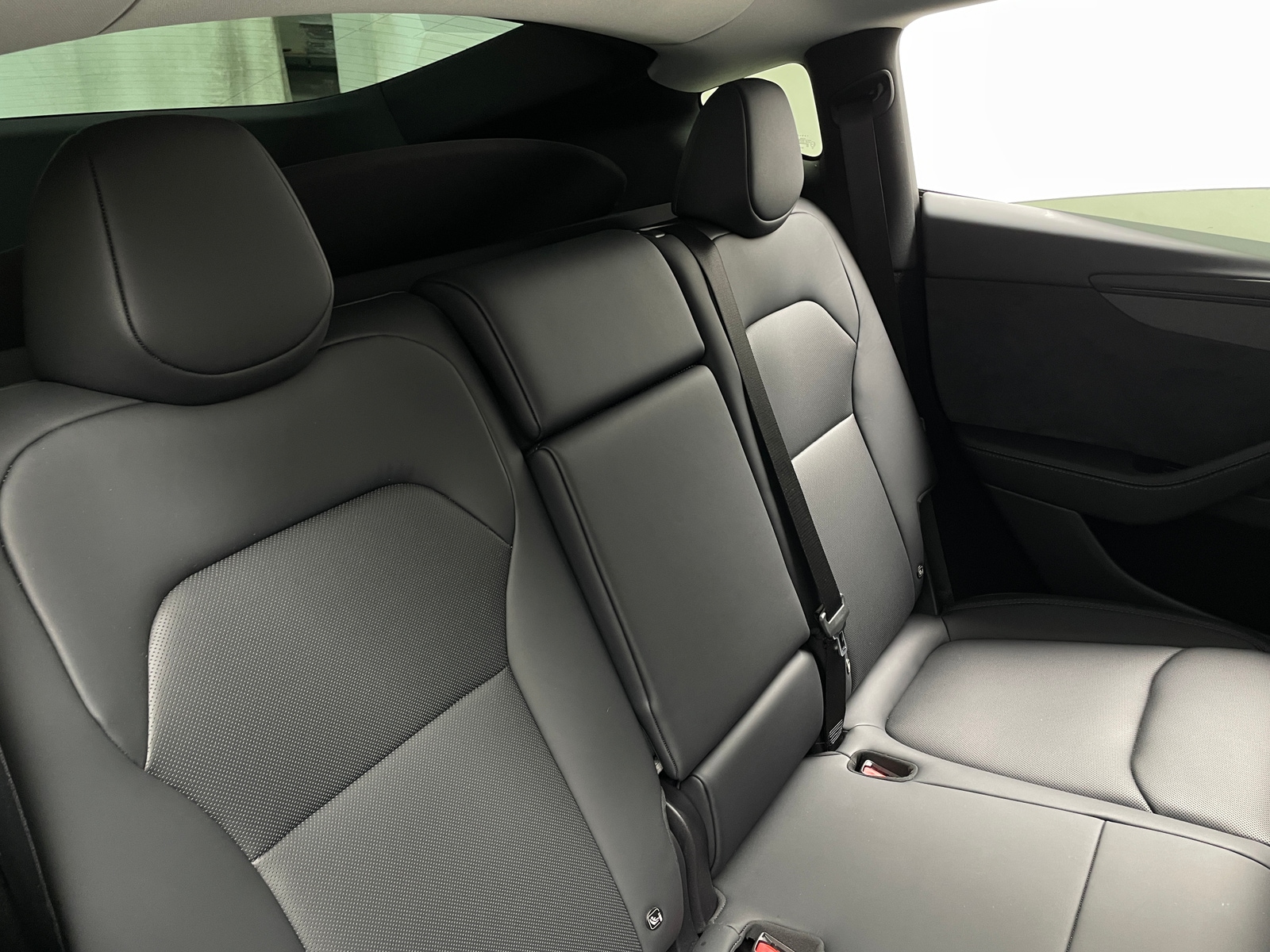 Thumbnail: 2026 Tesla Model Y - 5