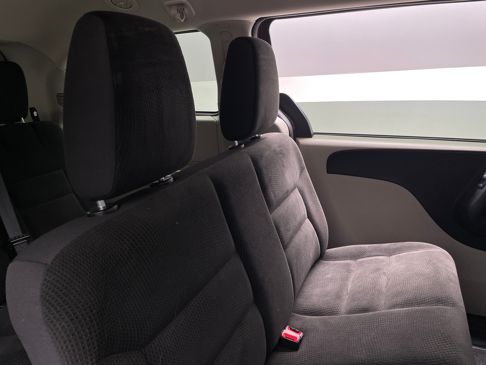 Thumbnail: 2019 Dodge Grand Caravan - 6