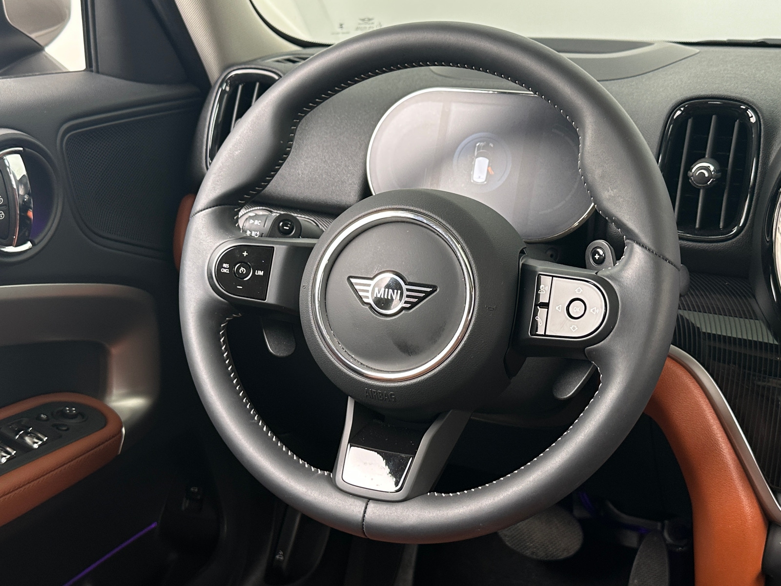 Thumbnail: 2024 MINI Cooper Countryman - 4