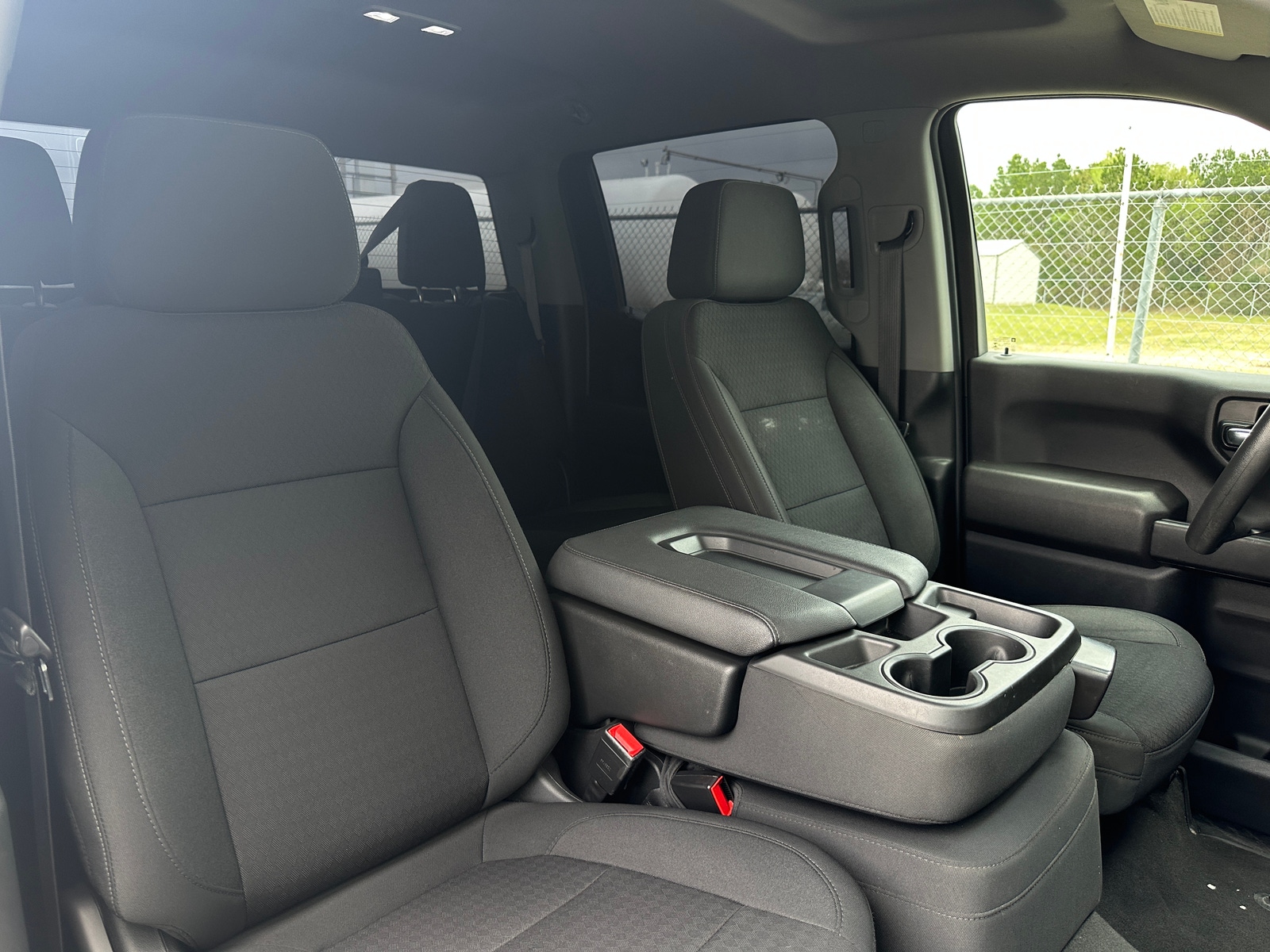 Thumbnail: 2022 Chevrolet Silverado 1500 - 2