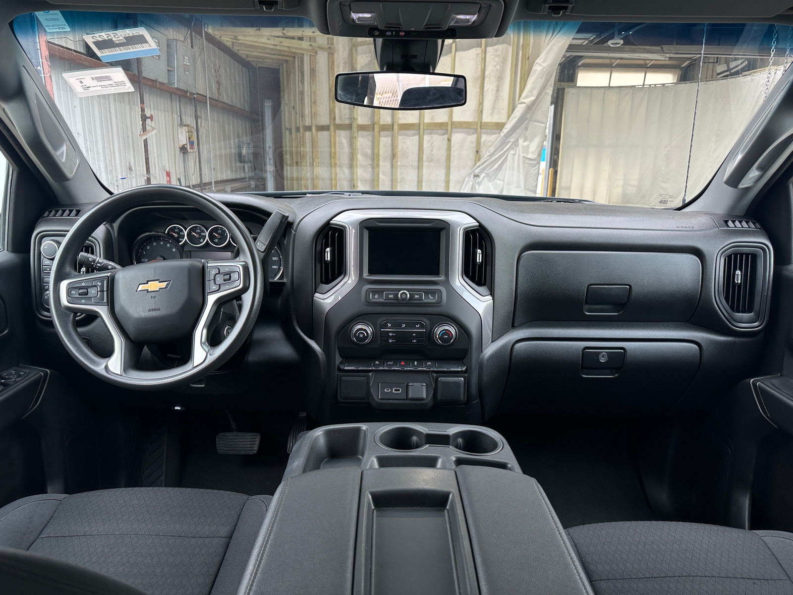 Thumbnail: 2022 Chevrolet Silverado 1500 - 3