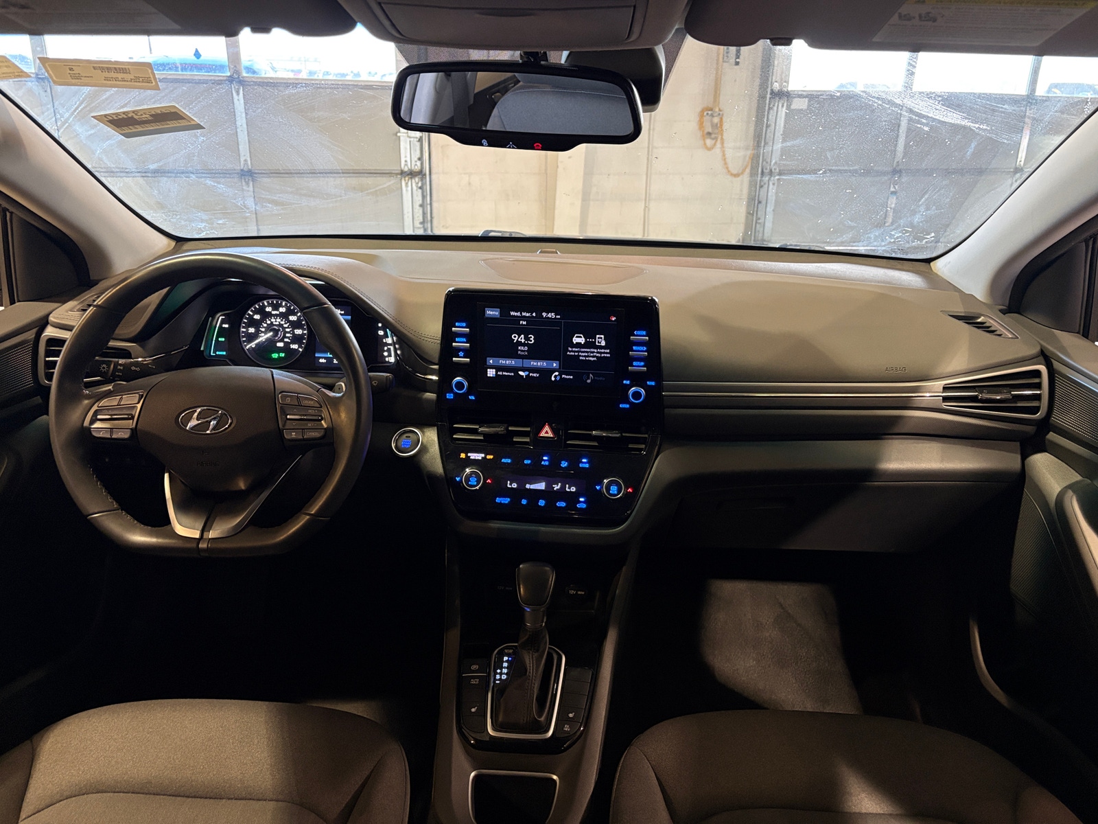 Thumbnail: 2022 Hyundai Ioniq - 3