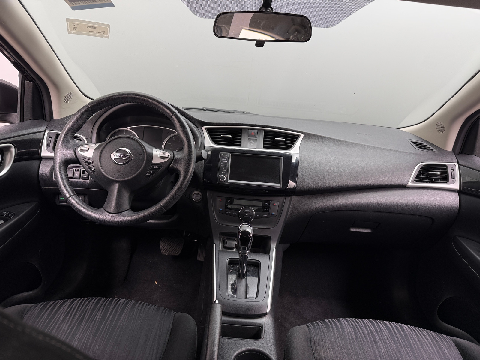 Thumbnail: 2019 Nissan Sentra - 3