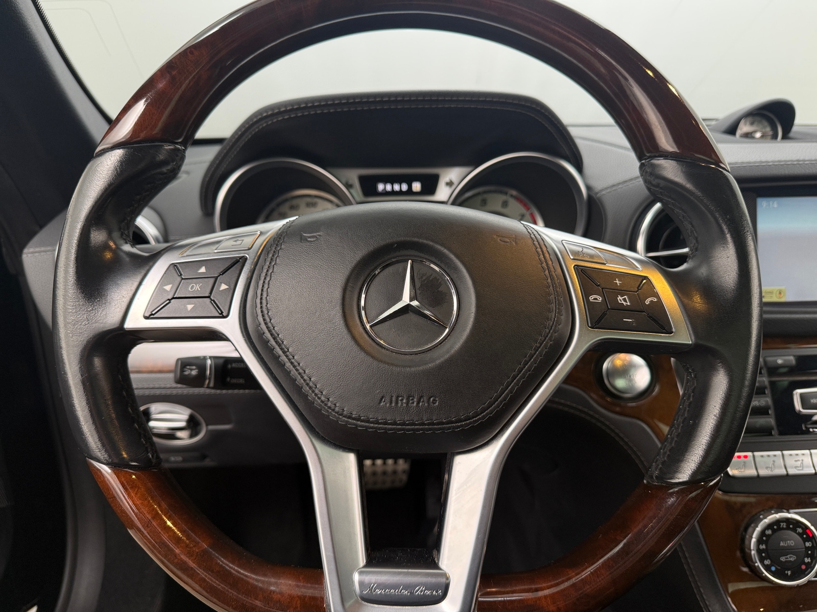 Thumbnail: 2013 Mercedes-Benz SL-Class - 4
