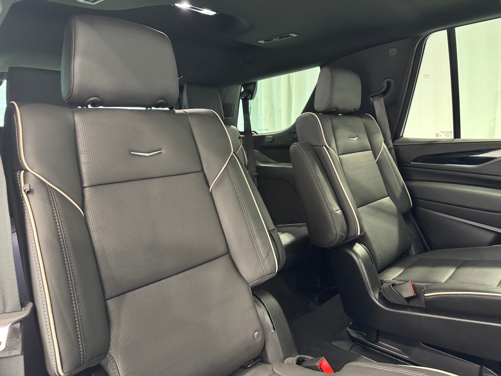 Thumbnail: 2024 Cadillac Escalade - 5