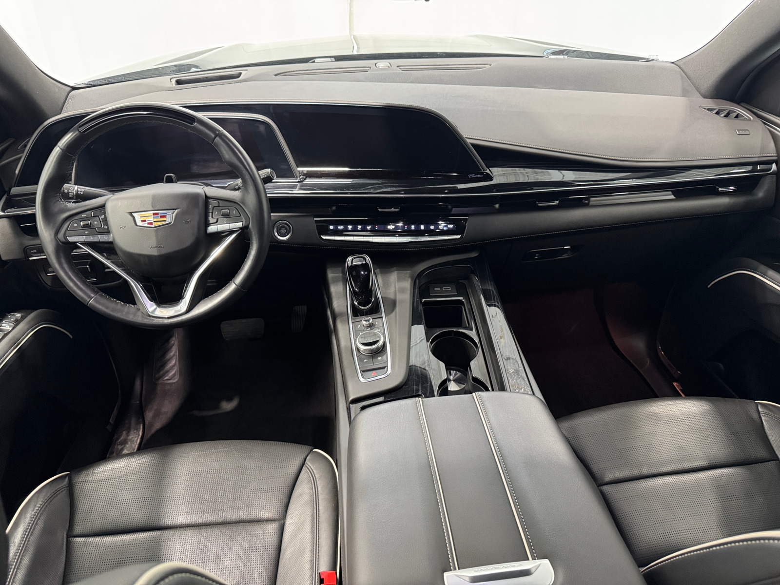 Thumbnail: 2024 Cadillac Escalade - 2