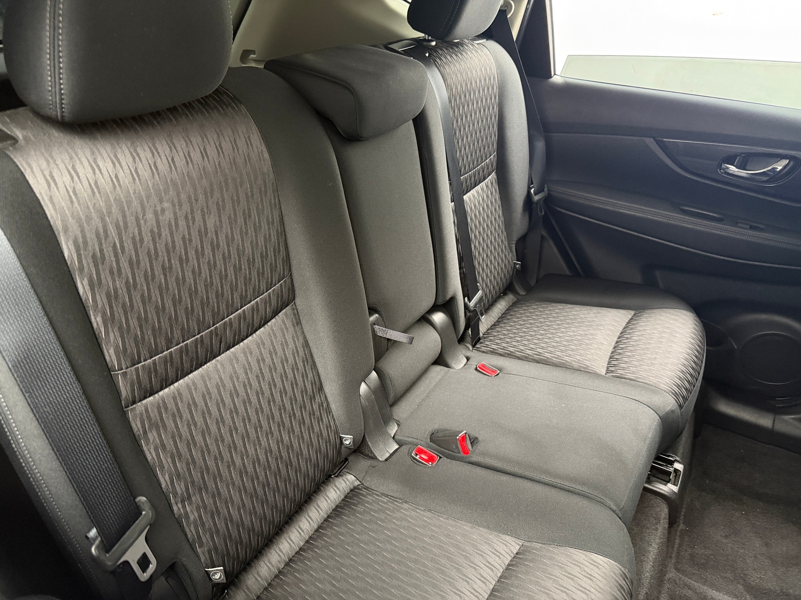 Thumbnail: 2020 Nissan Rogue - 6