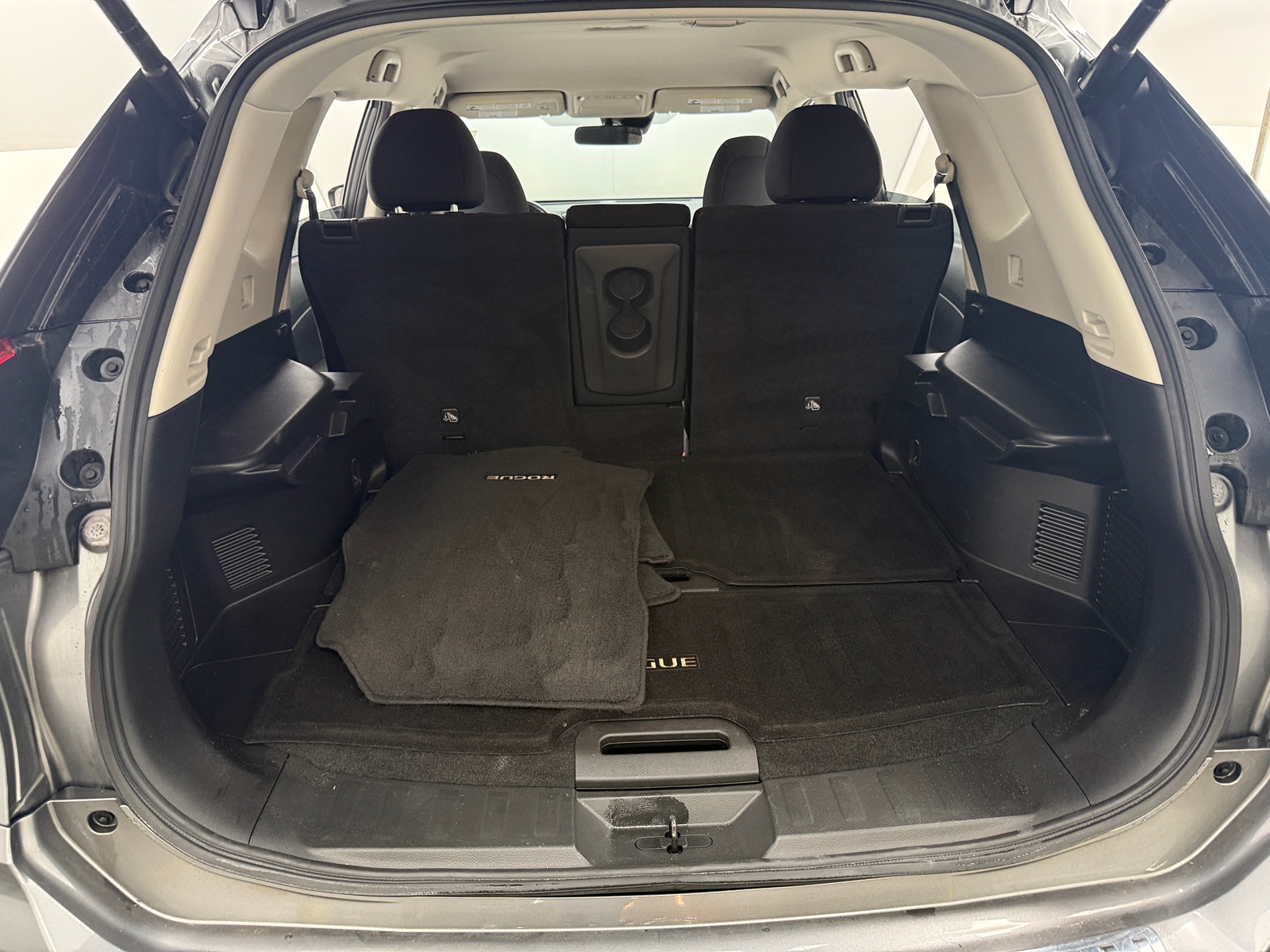 Thumbnail: 2020 Nissan Rogue - 7