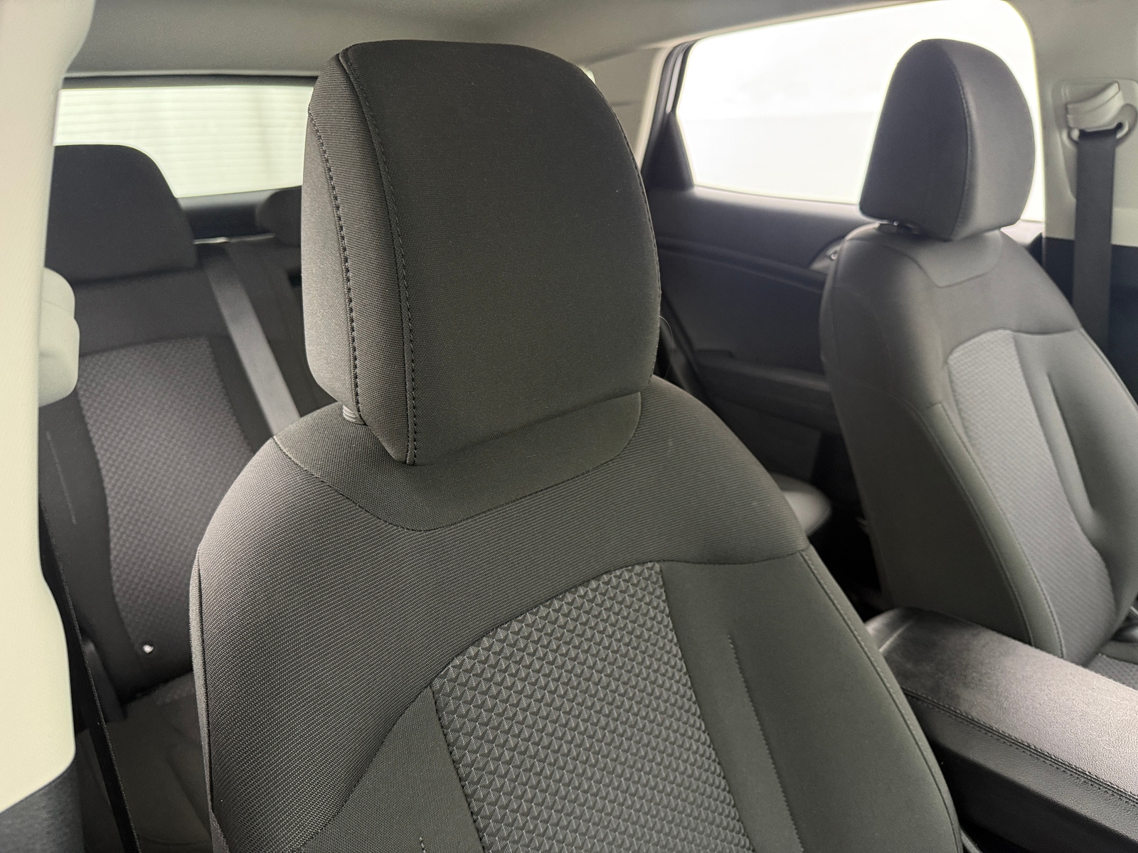 Thumbnail: 2025 Kia Sportage - 2