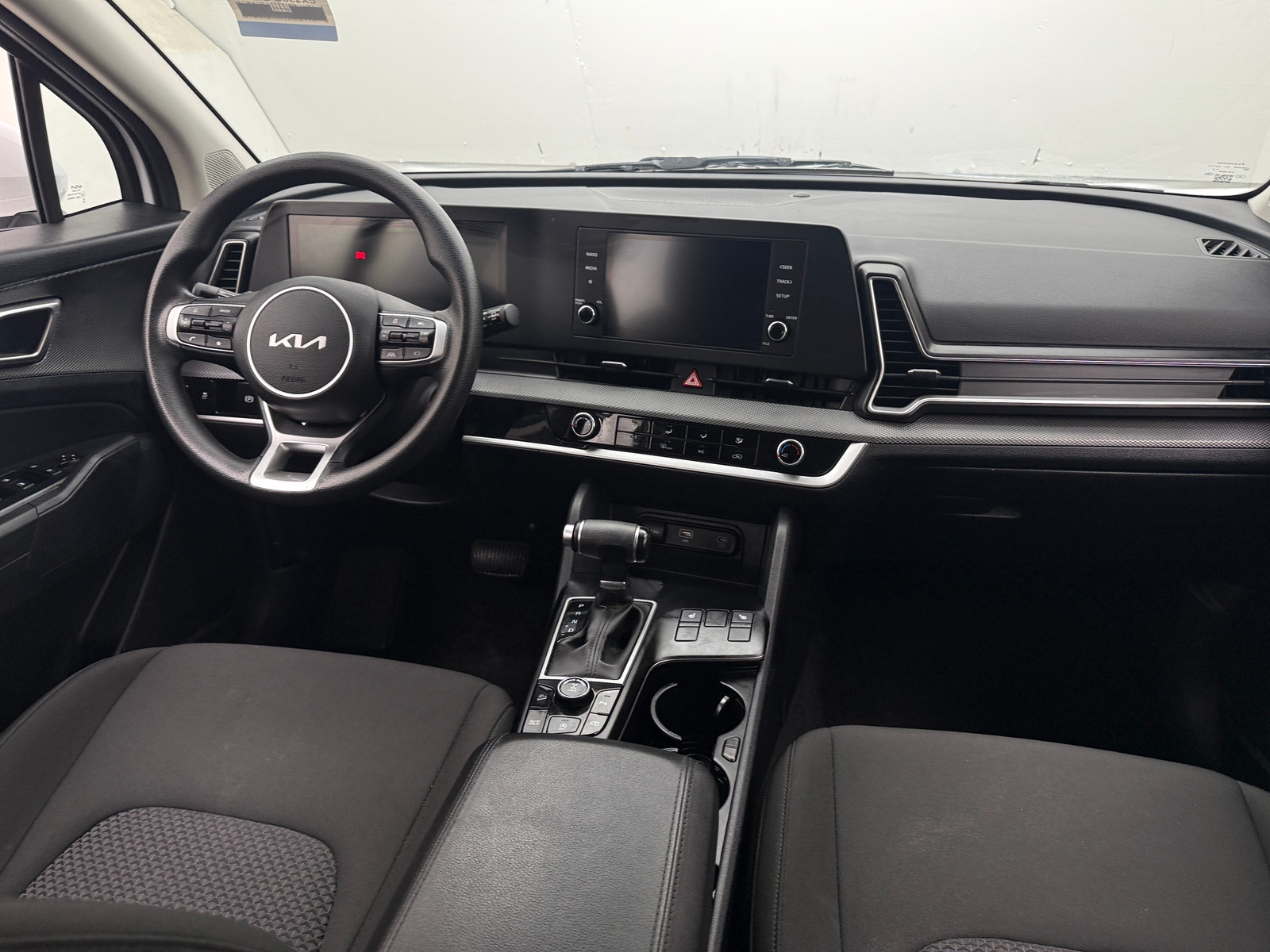 Thumbnail: 2025 Kia Sportage - 3