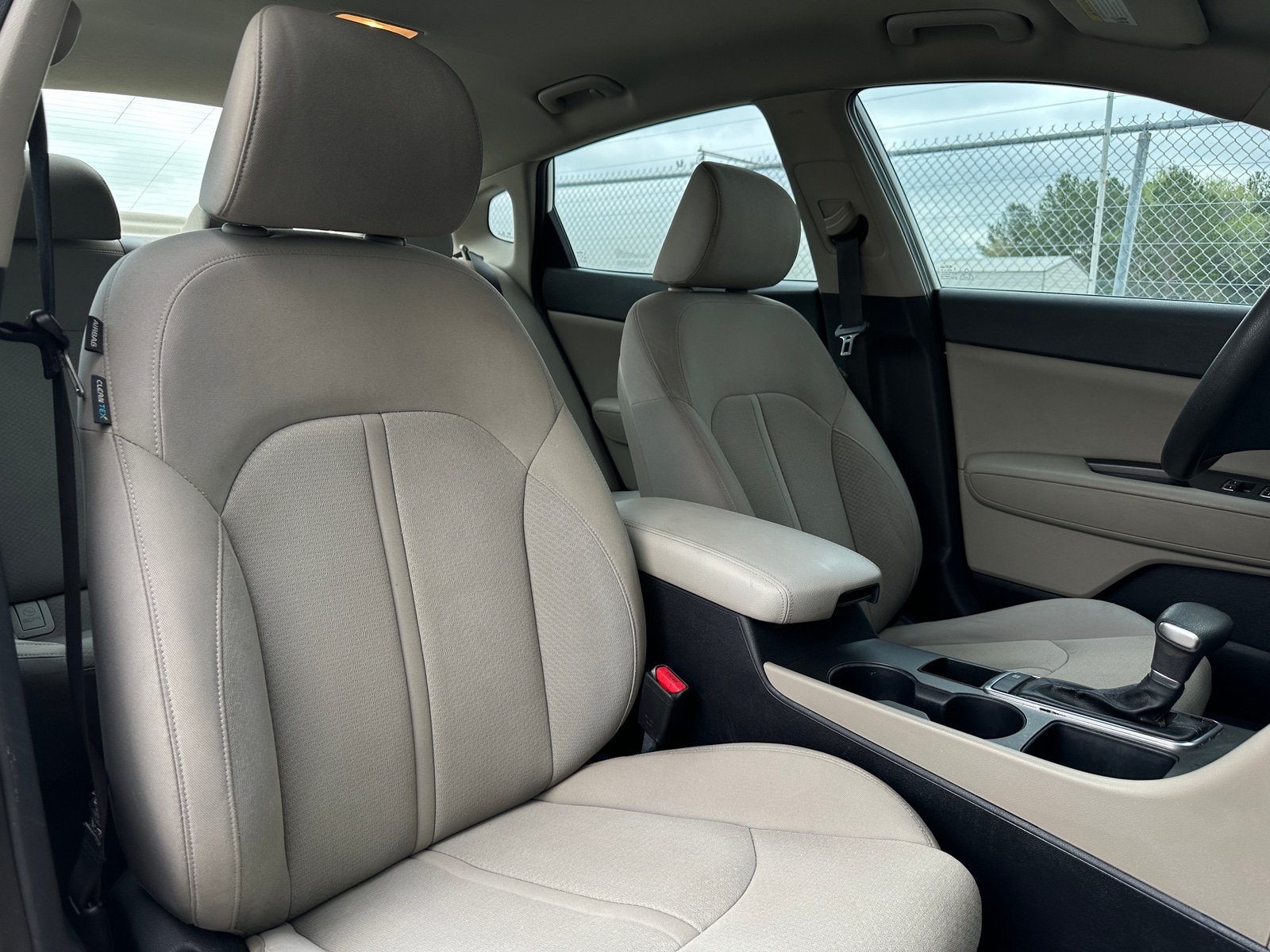 Thumbnail: 2016 Kia Optima - 2