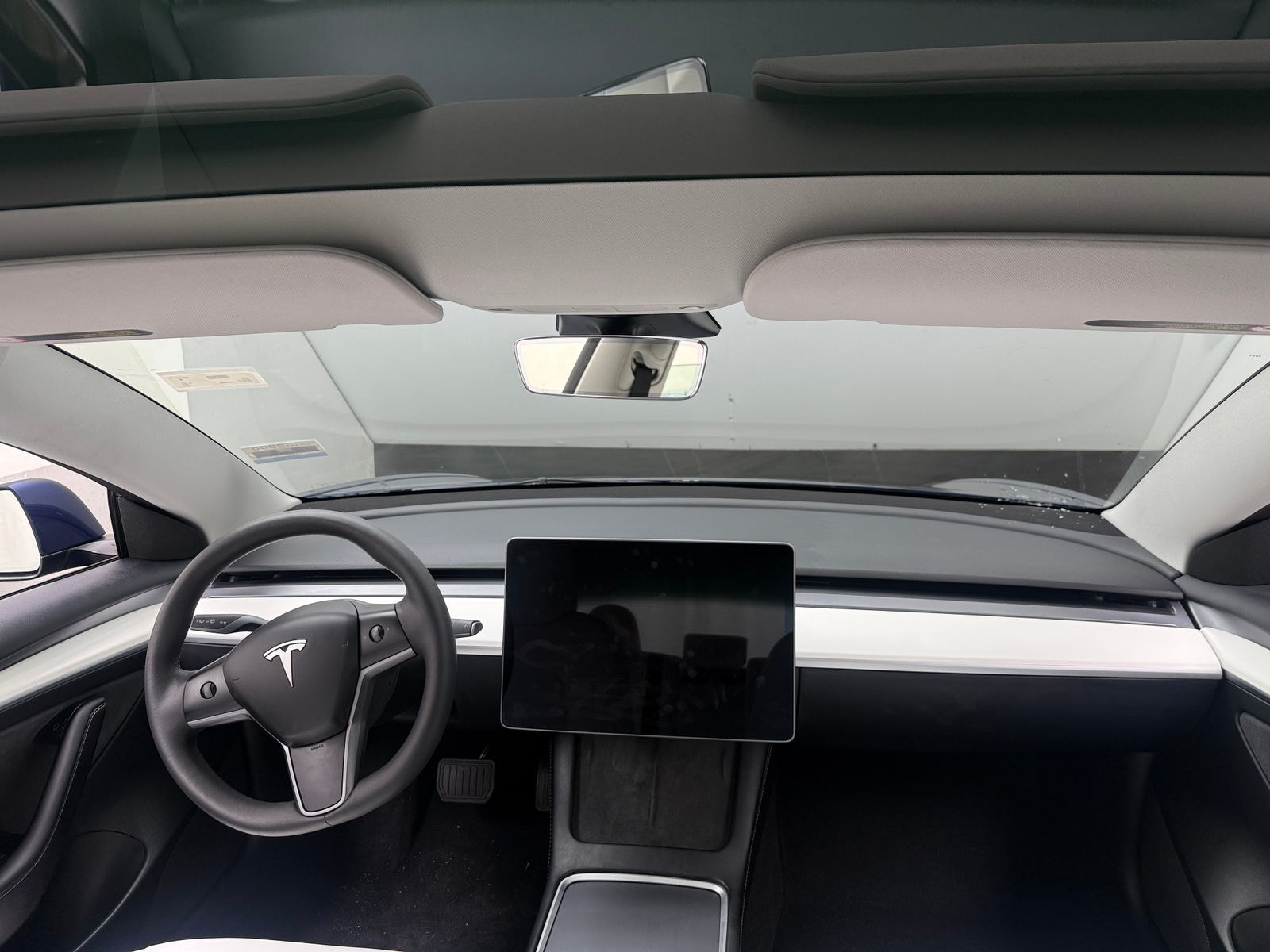 Thumbnail: 2023 Tesla Model 3 - 2