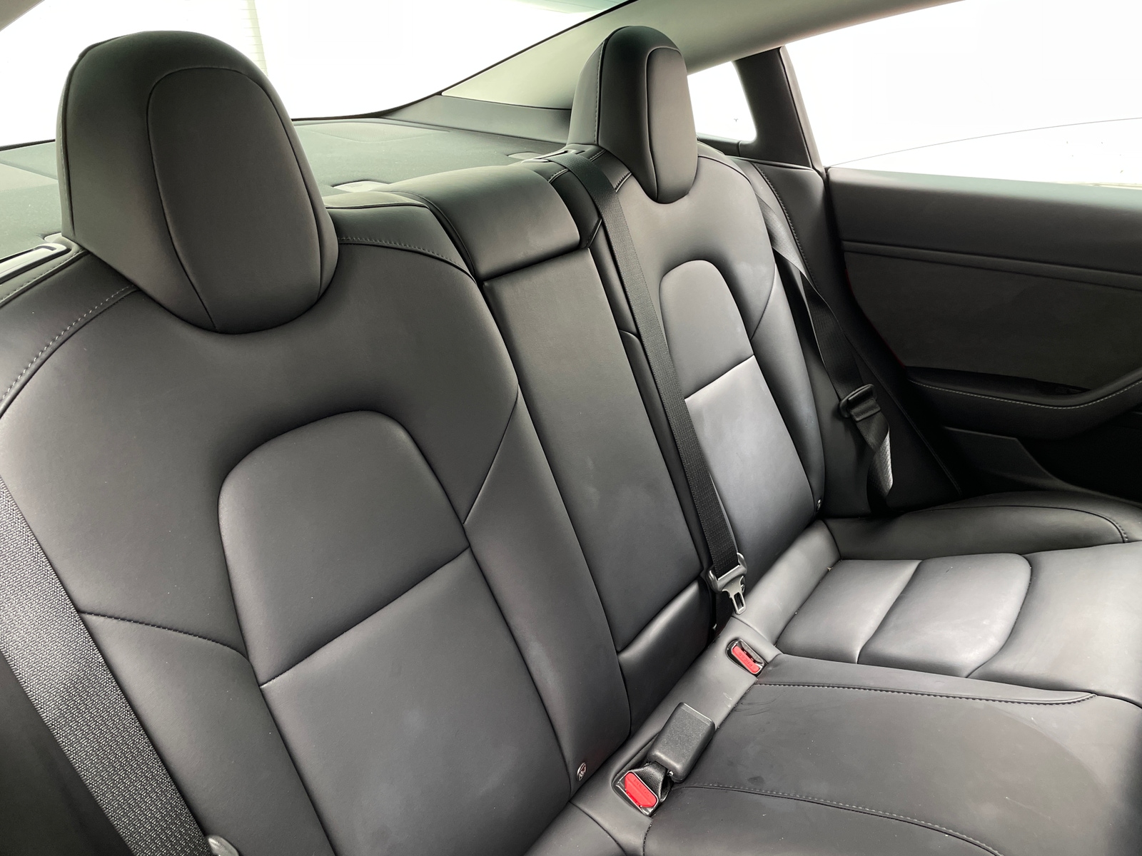 Thumbnail: 2022 Tesla Model 3 - 5