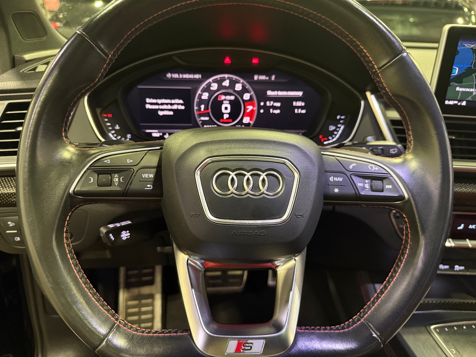 Thumbnail: 2018 Audi SQ5 - 4