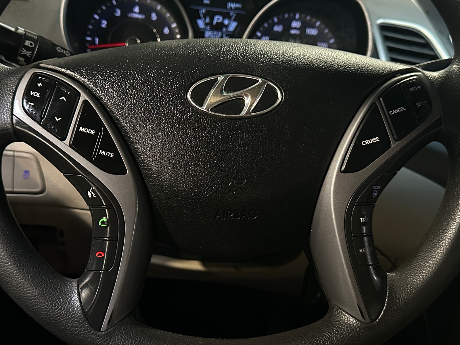 Thumbnail: 2015 Hyundai Elantra - 5