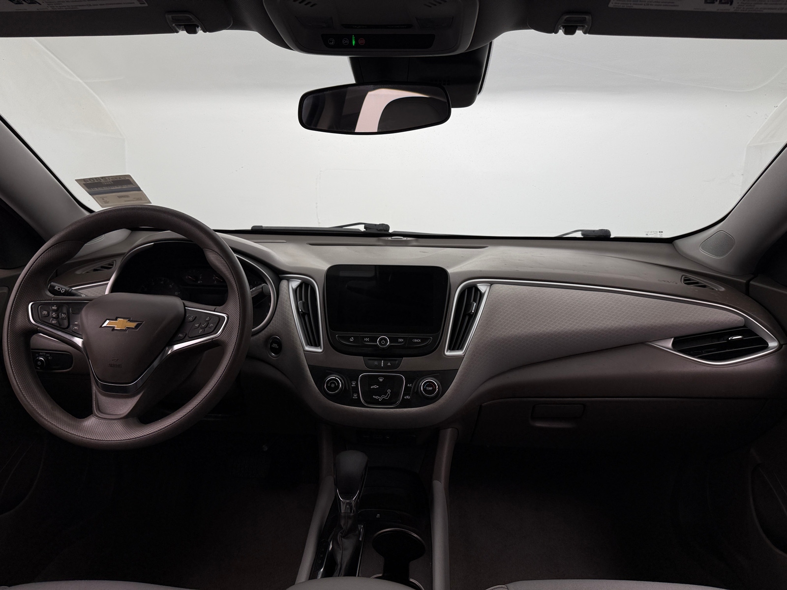 Thumbnail: 2023 Chevrolet Malibu - 3