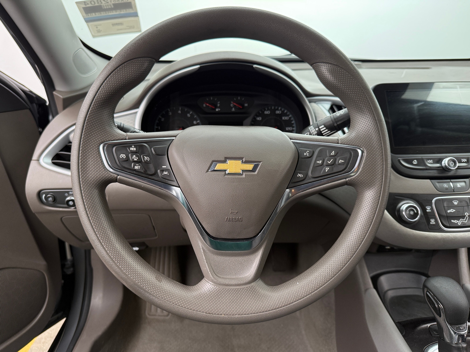 Thumbnail: 2023 Chevrolet Malibu - 5