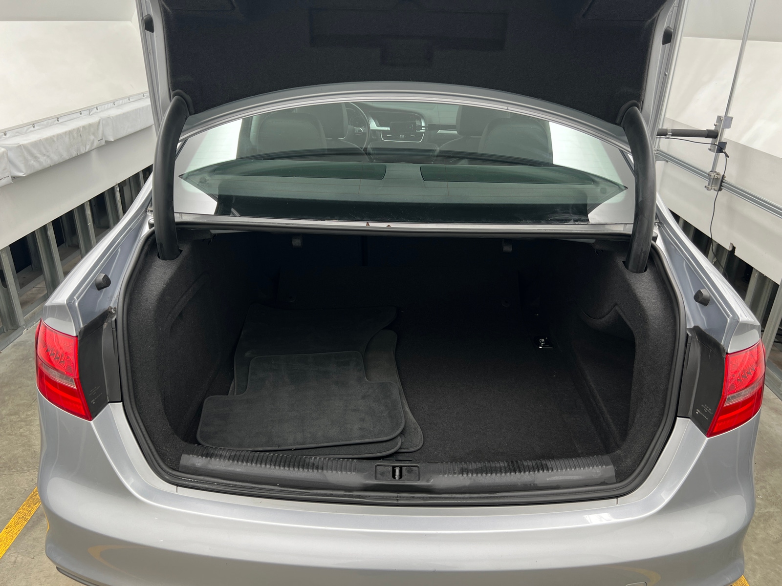 Thumbnail: 2015 Audi A4 - 6