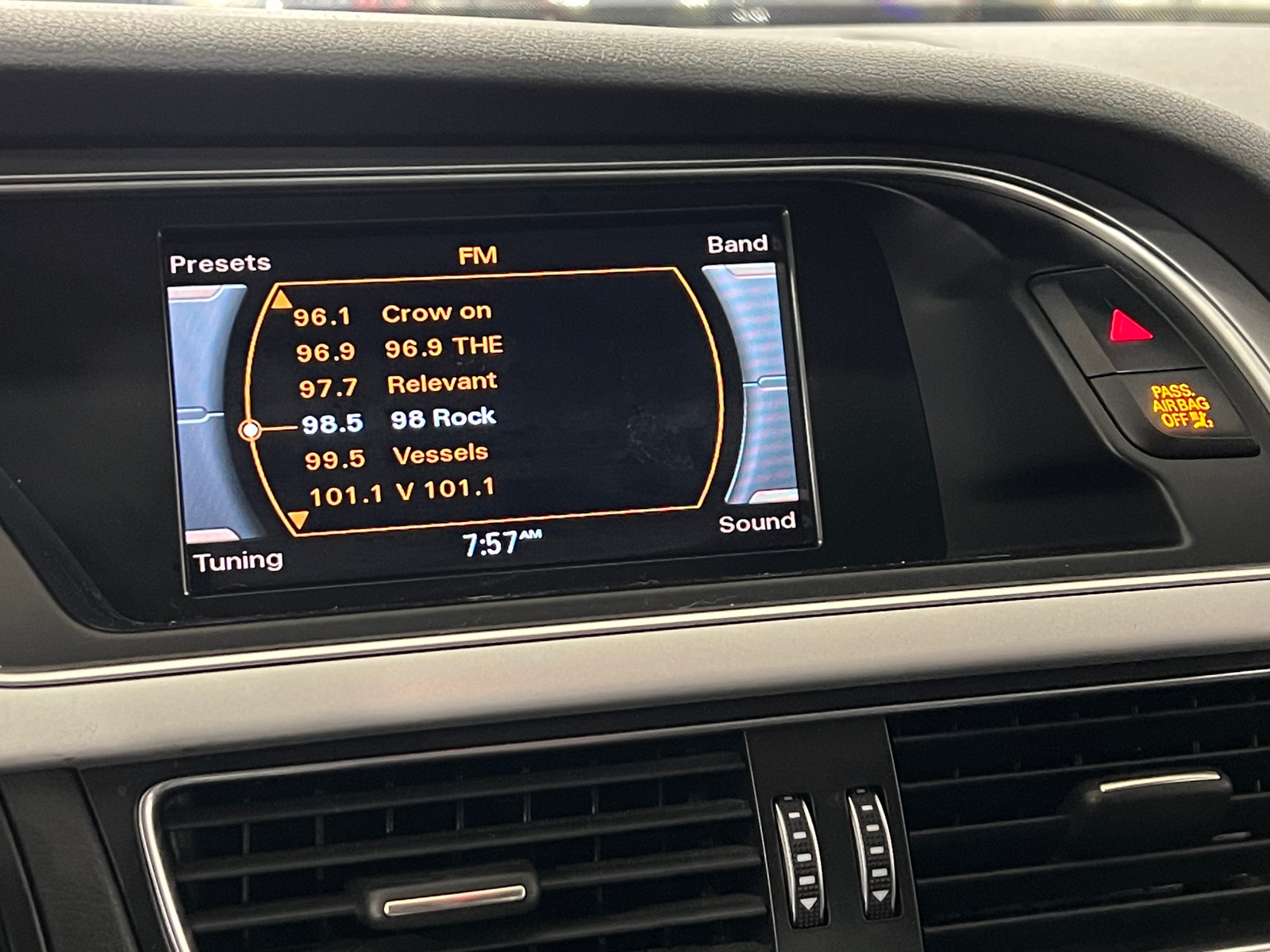 Thumbnail: 2015 Audi A4 - 3