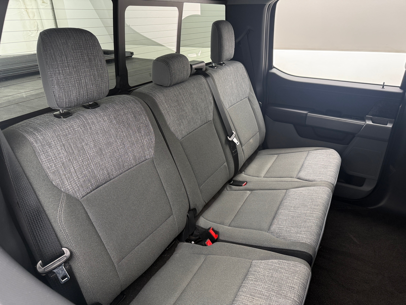 Thumbnail: 2022 Ford Econoline - 6