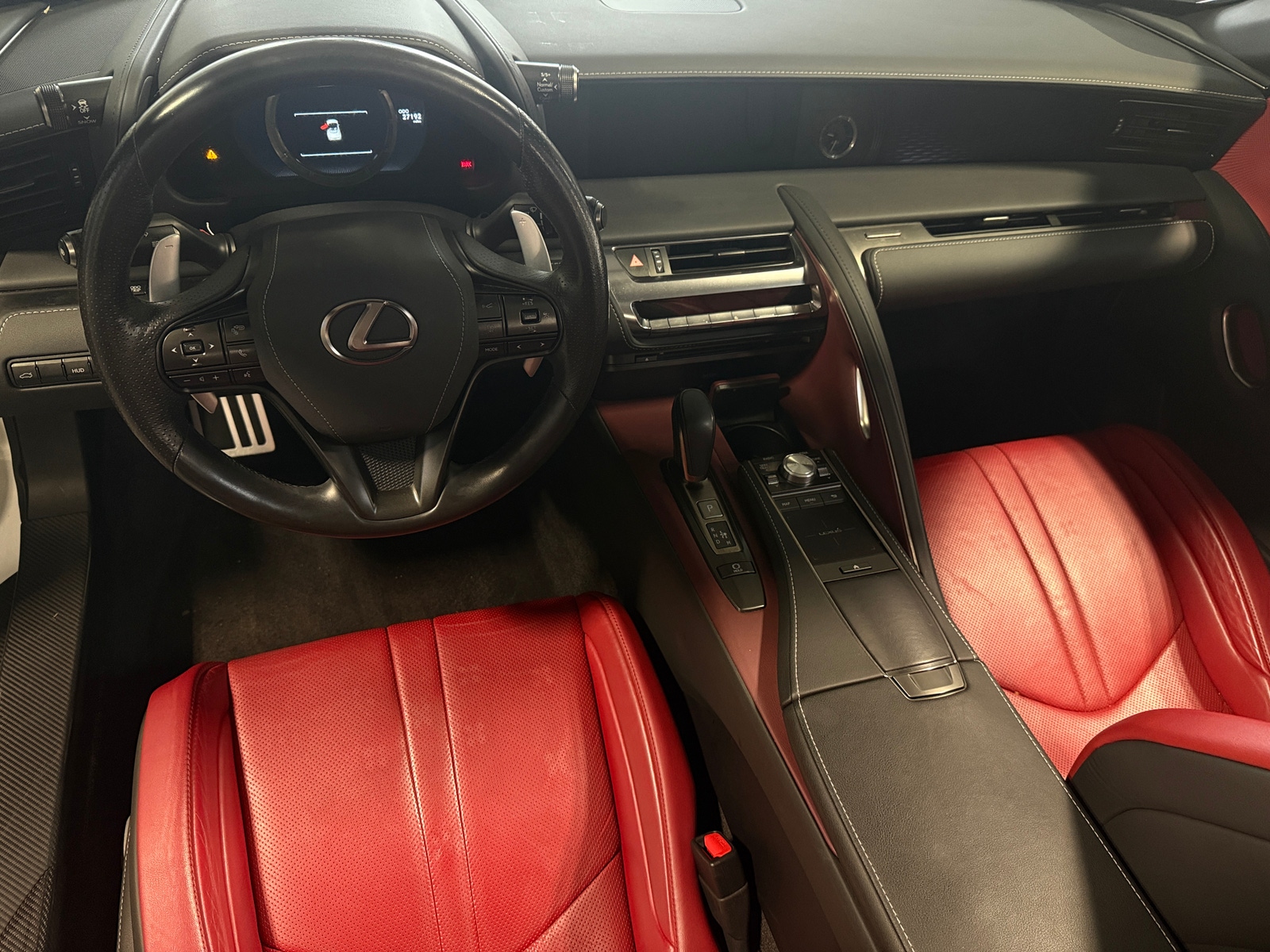 Thumbnail: 2021 Lexus LC - 2