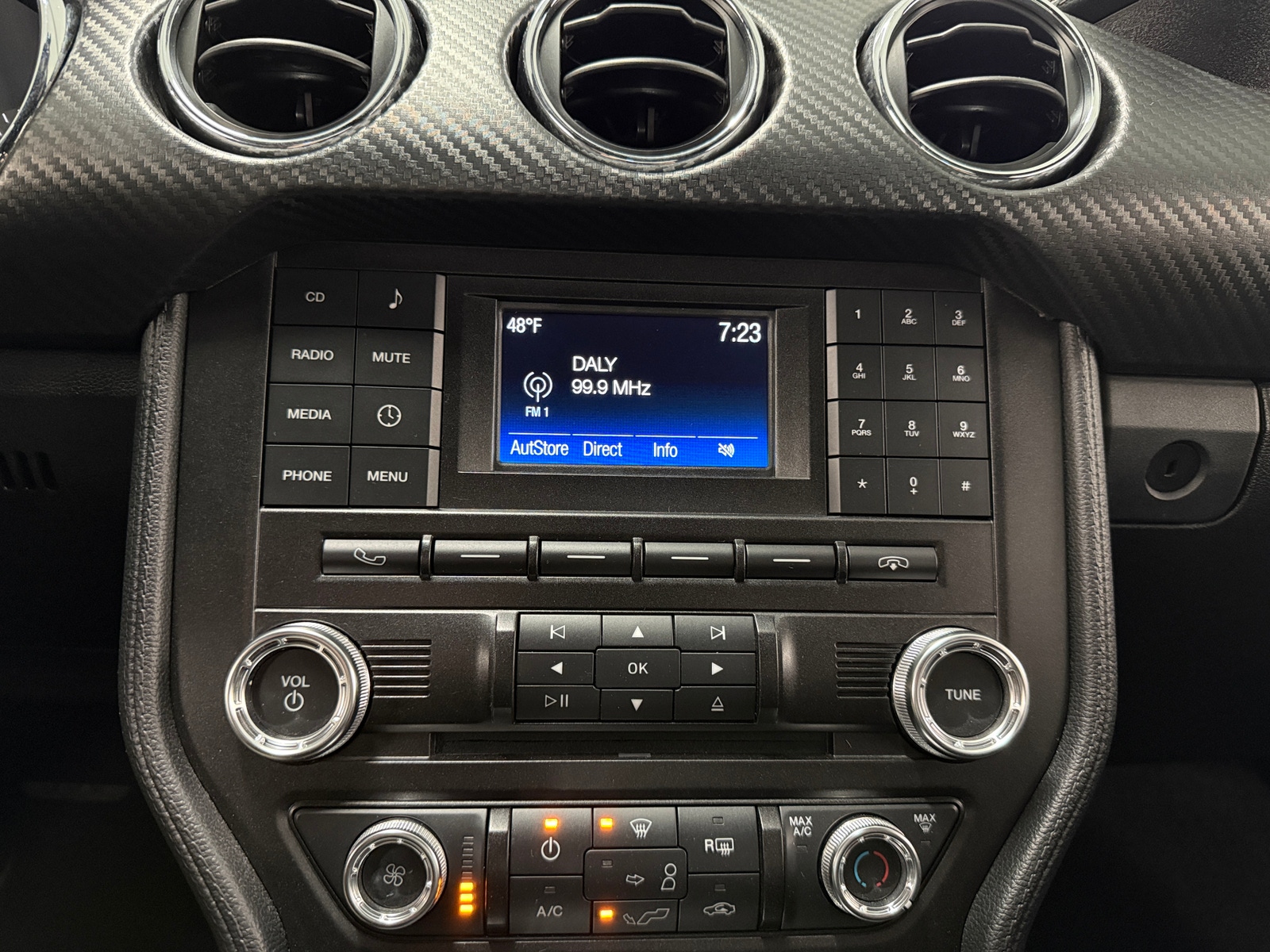 Thumbnail: 2017 Ford Mustang - 3