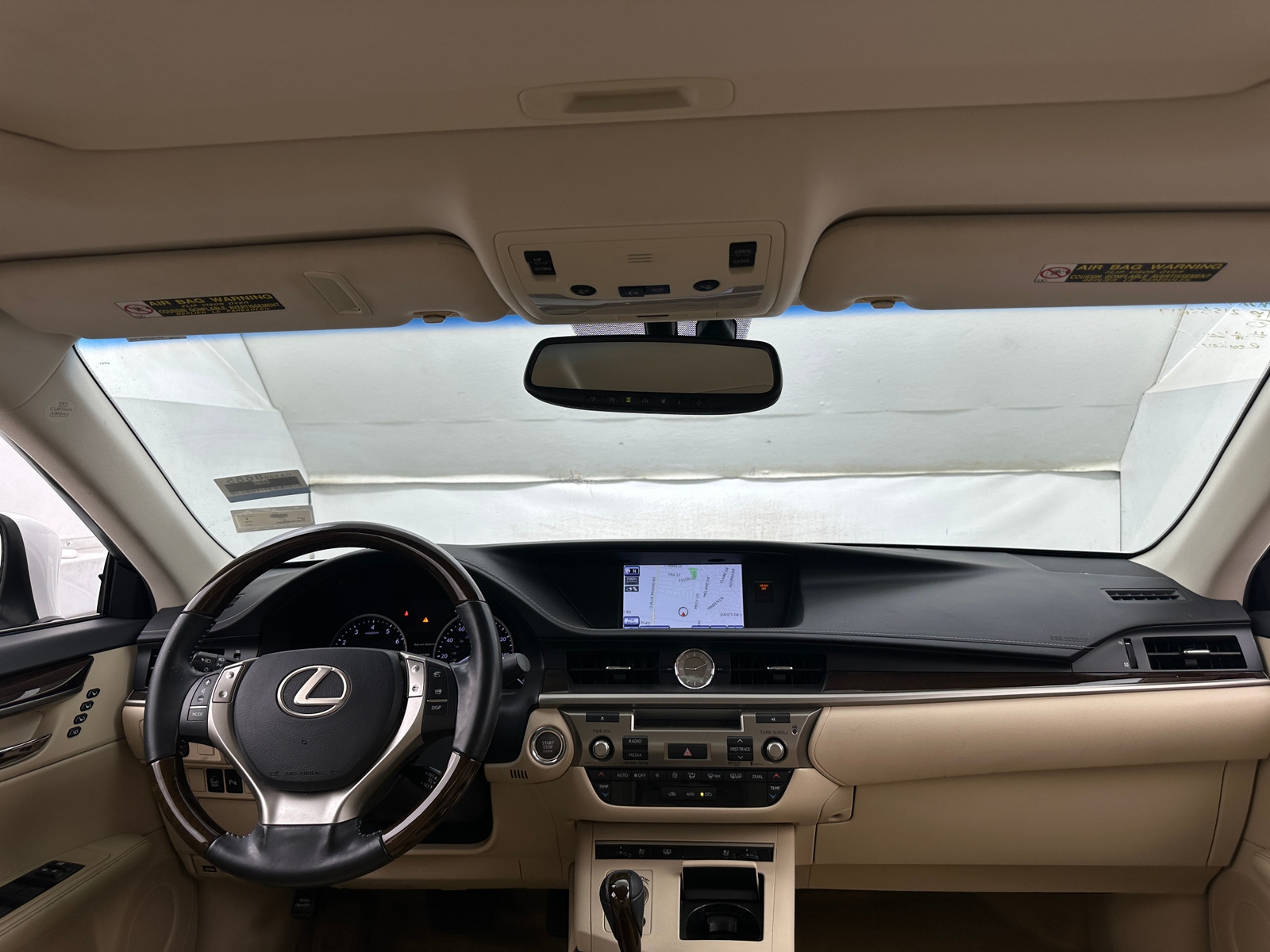 Thumbnail: 2013 Lexus ES - 2