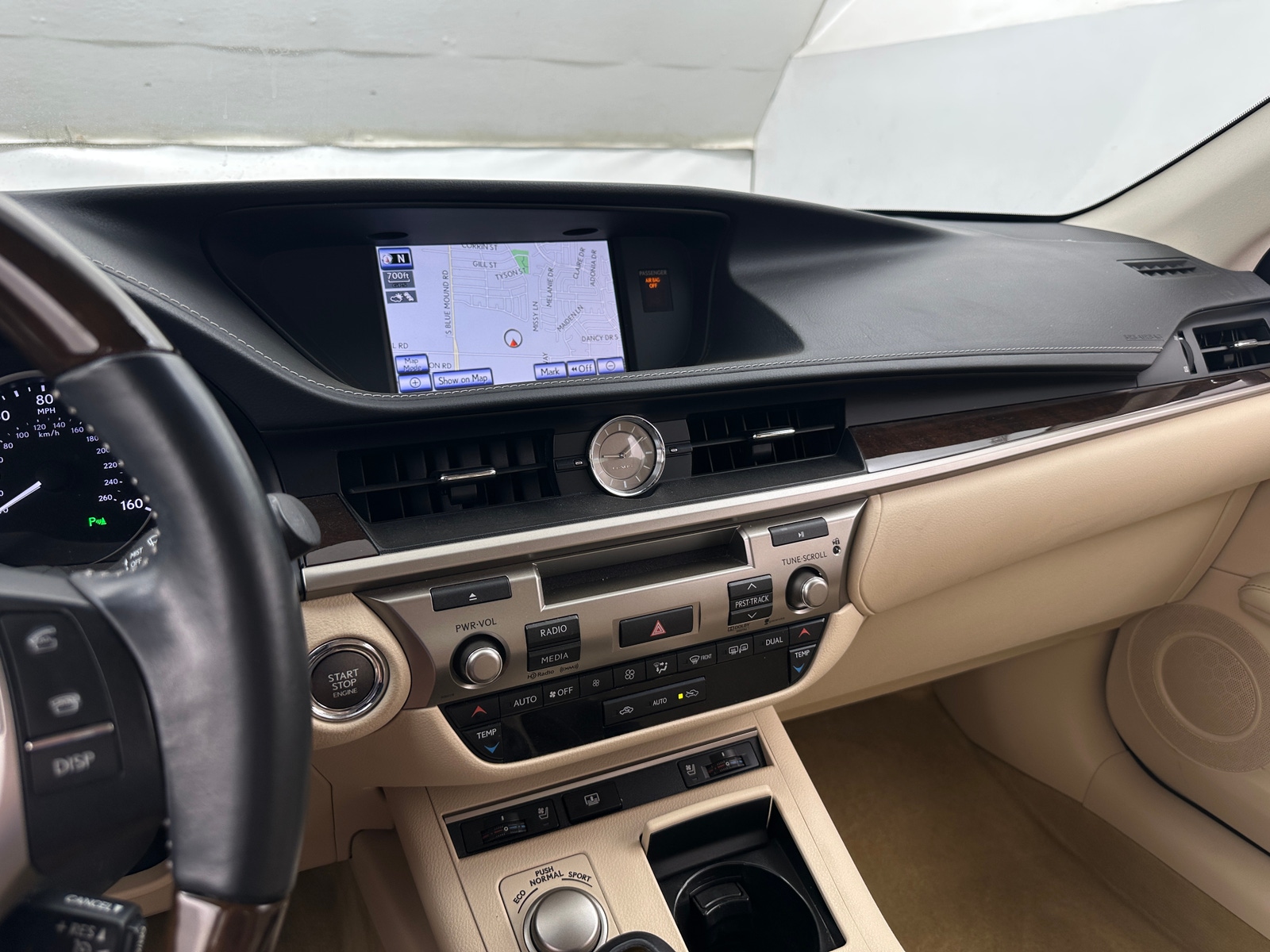 Thumbnail: 2013 Lexus ES - 3