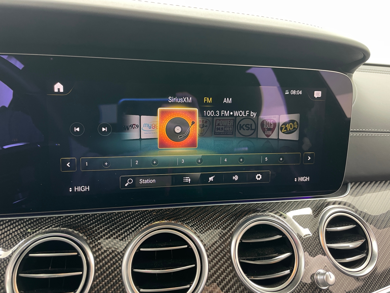 Thumbnail: 2021 Mercedes-Benz E-Class - 3