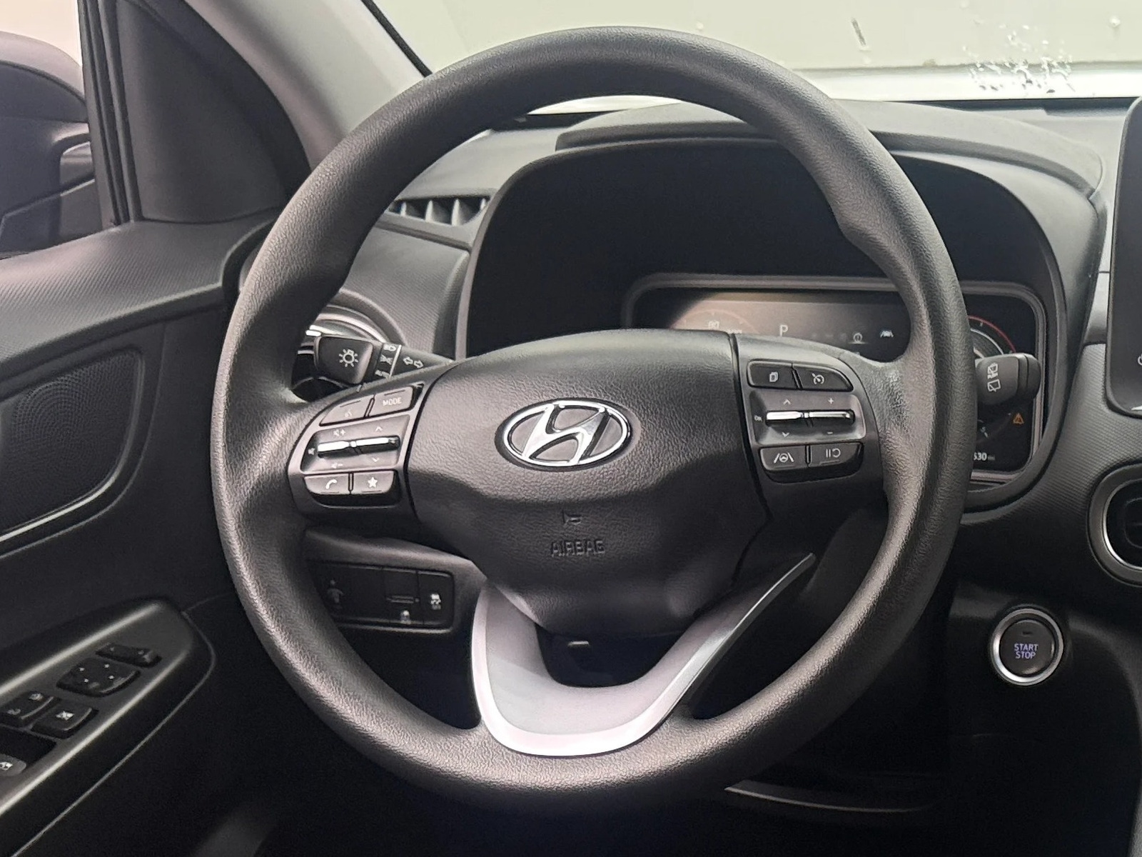 Thumbnail: 2023 Hyundai Kona - 5