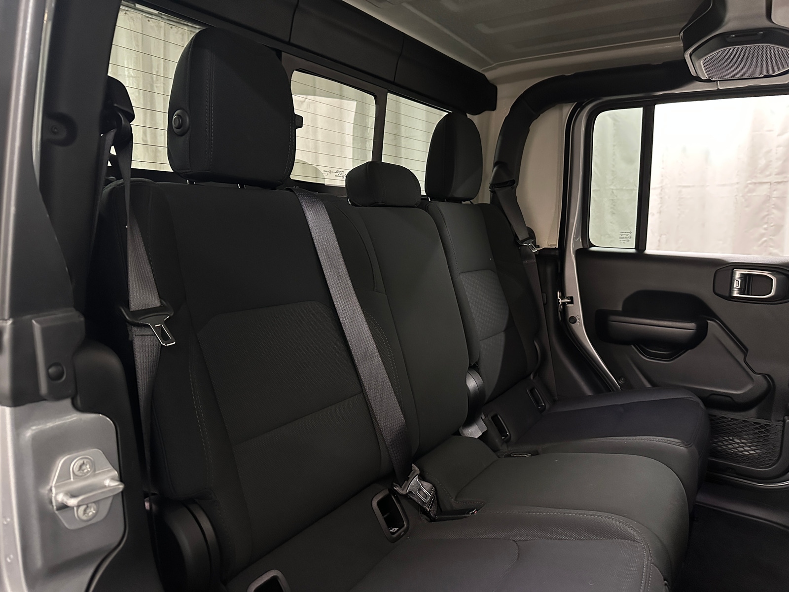 Thumbnail: 2021 Jeep Gladiator - 6