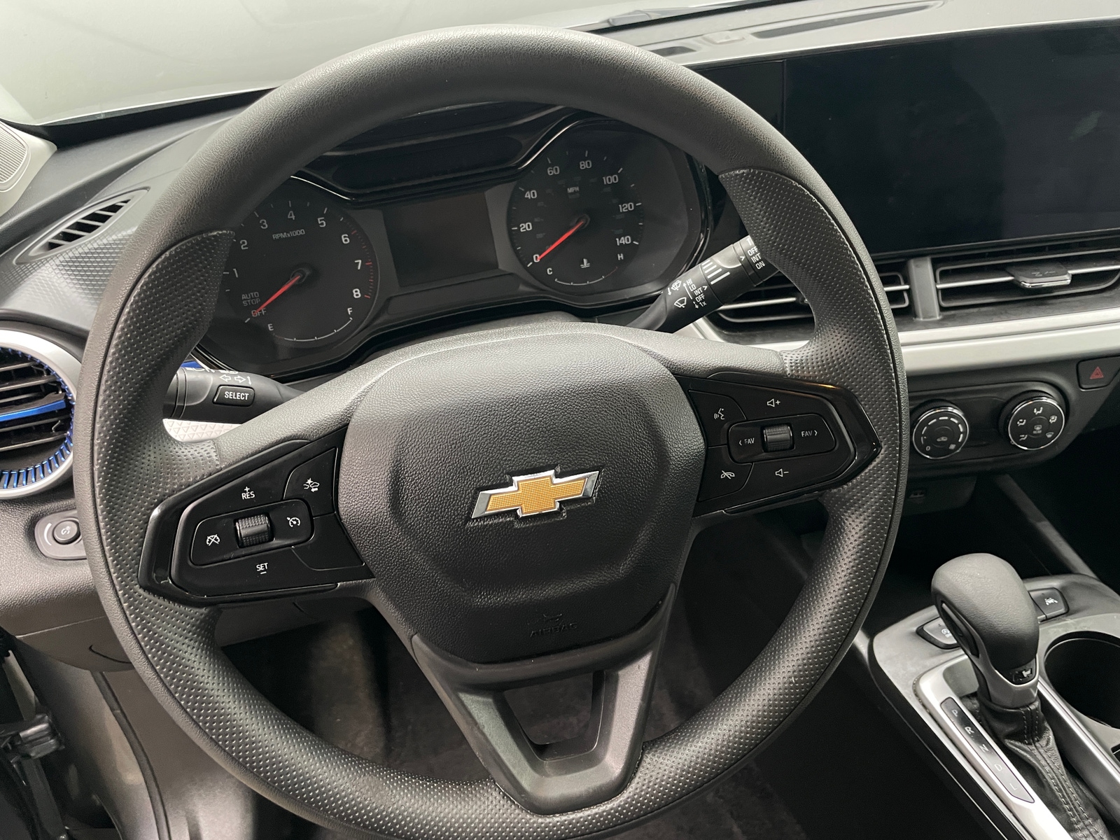 Thumbnail: 2024 Chevrolet Trax - 5