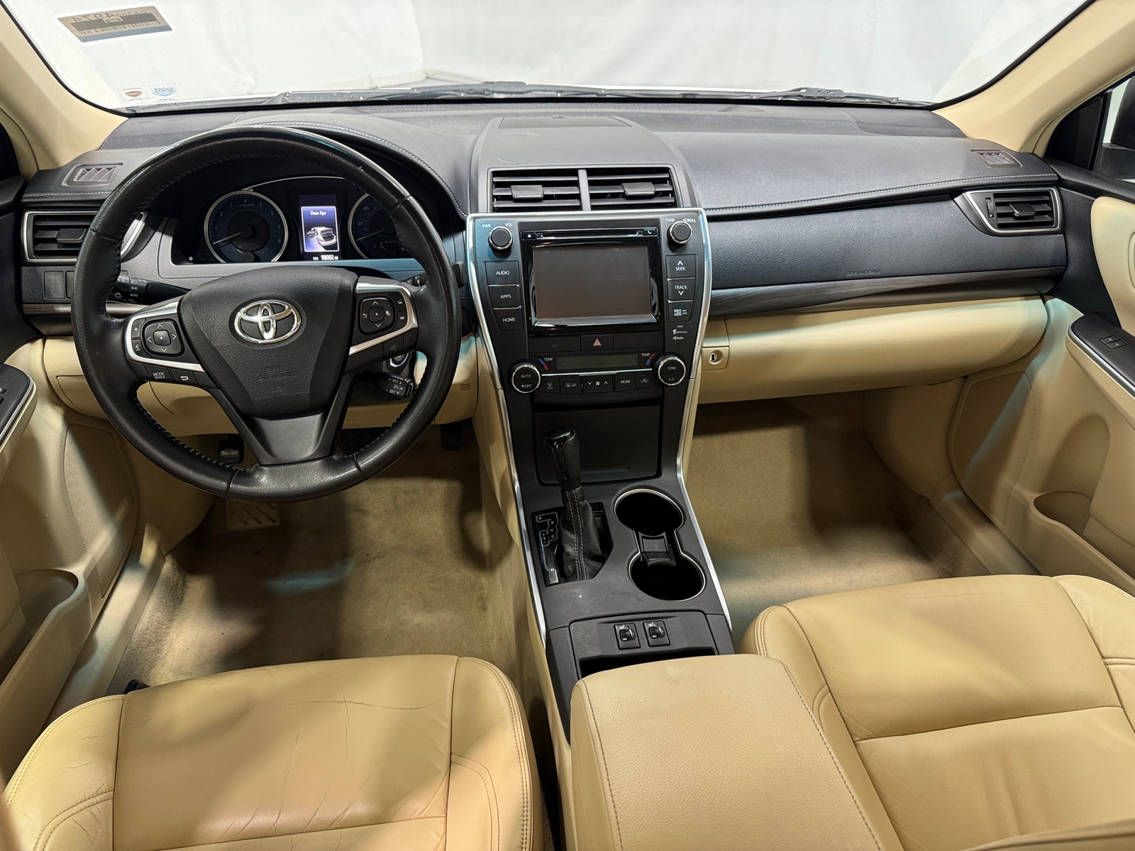 Thumbnail: 2015 Toyota Camry - 3