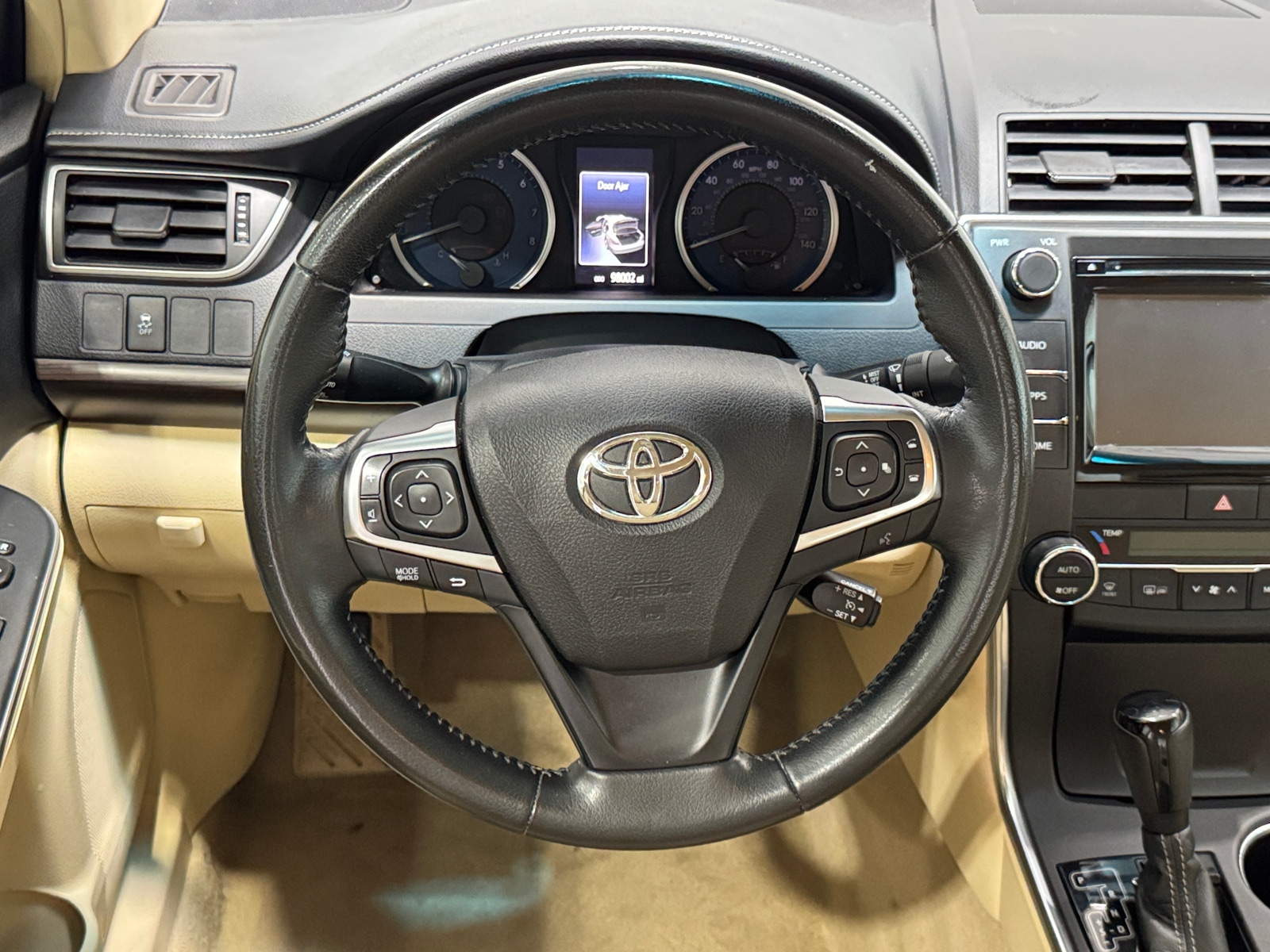 Thumbnail: 2015 Toyota Camry - 5