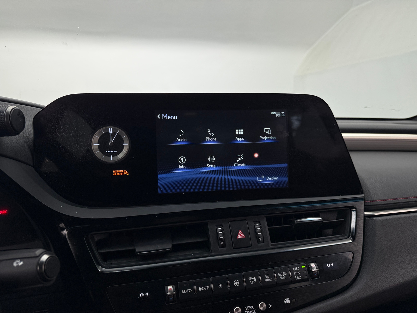 Thumbnail: 2022 Lexus ES - 3