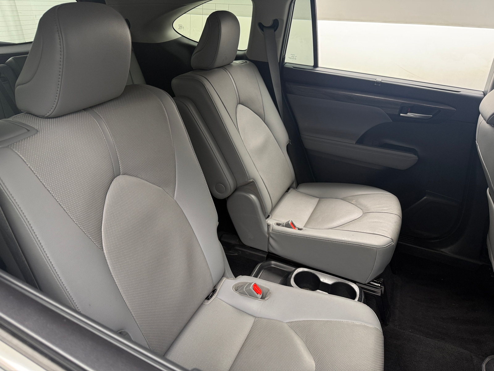 Thumbnail: 2021 Toyota Highlander - 5