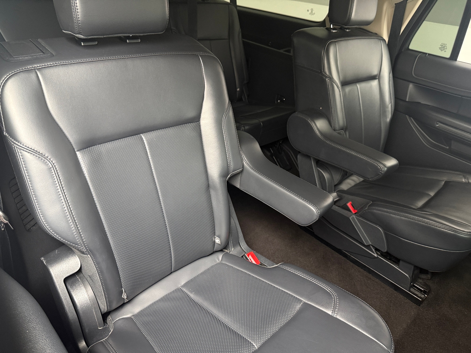 Thumbnail: 2023 Ford Expedition MAX - 5